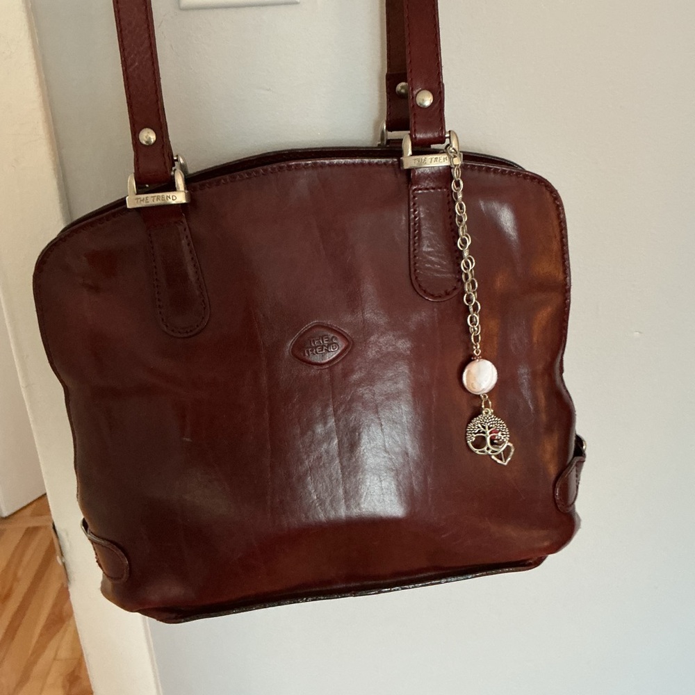 Luxurious Dark Brown Leather Shoulder Bag
